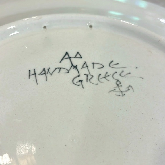 Beautiful Handpainted/handmade platters from Greece - Picture 4 of 8